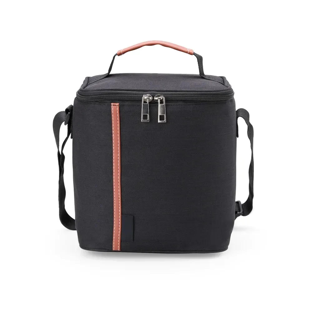 Bolsa Térmica de Nylon 8L com Detalhes em Couro Sintético e Alça de Ombro Personalizada, cor preto