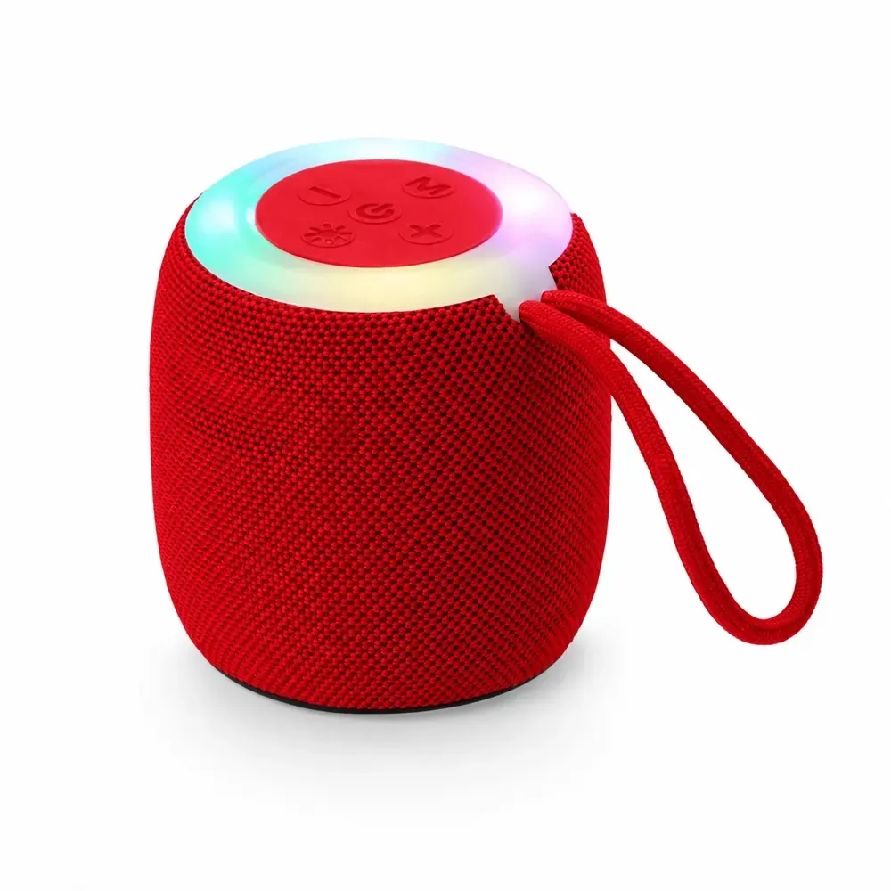 Caixa de Som Multimídia TWS com Luzes RGB e Plaquinha de Alumínio, cor vermelha