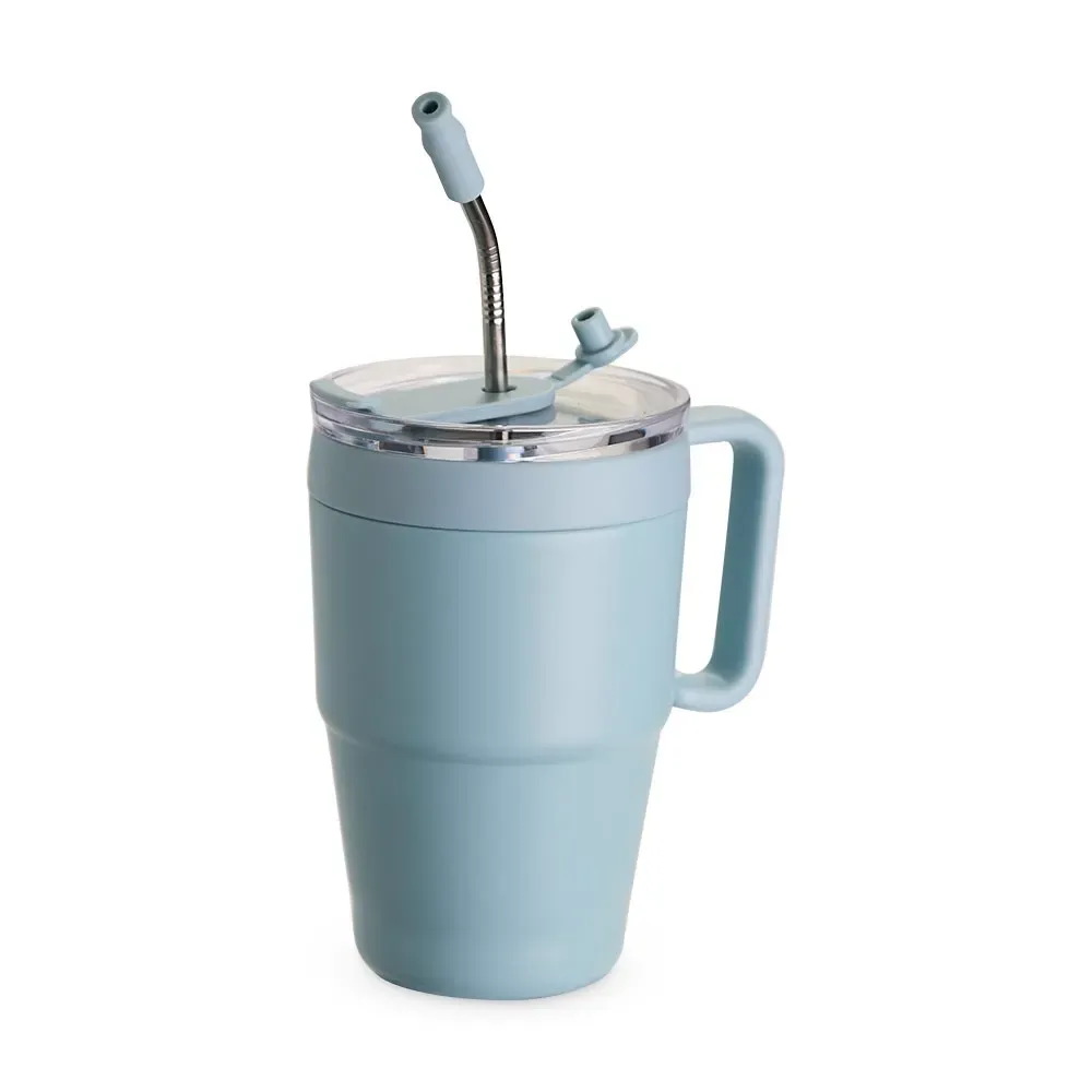Caneca térmica inox 600ml com canudo e base antiderrapante, cor azul claro, personalizada