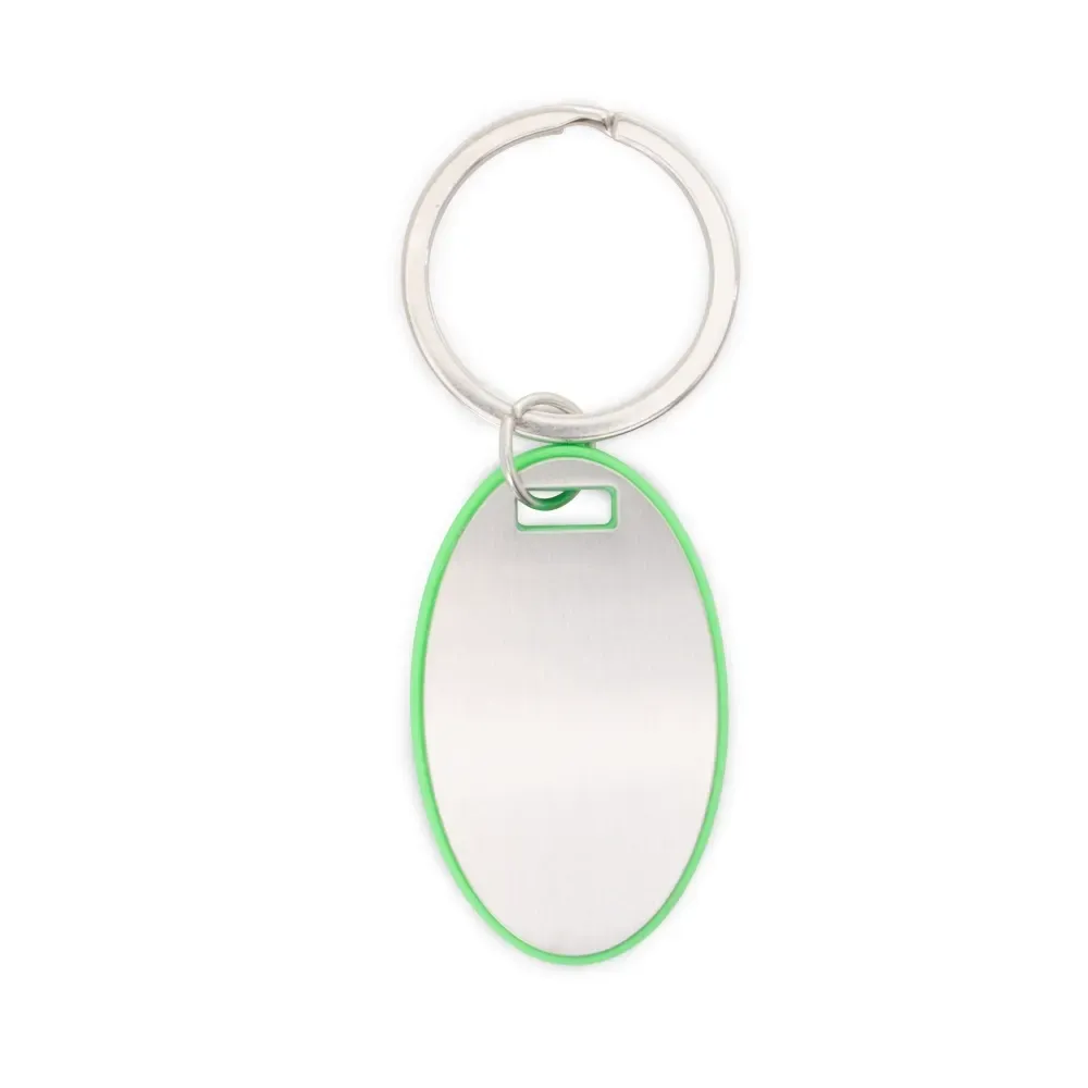Chaveiro personalizado com detalhe plástico e chapa metálica, cor verde