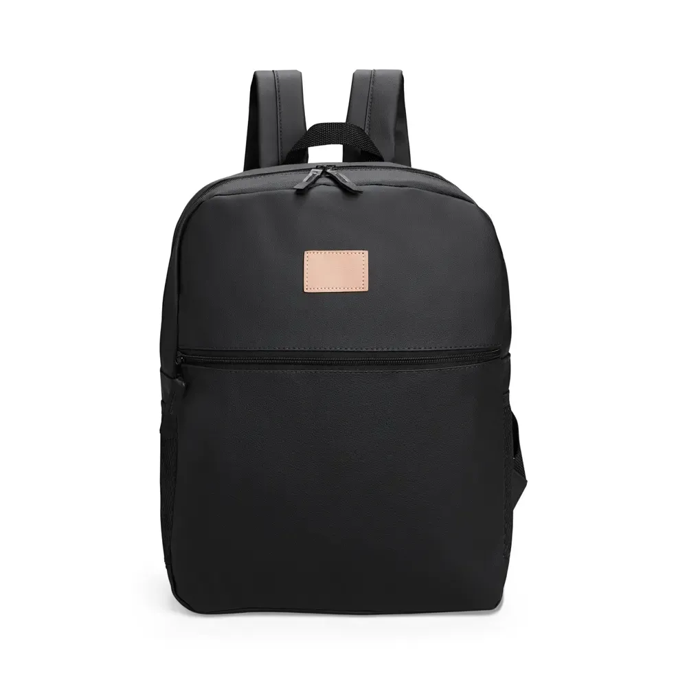 Mochila couro sintético 20L com plaquinha personalizada em preto