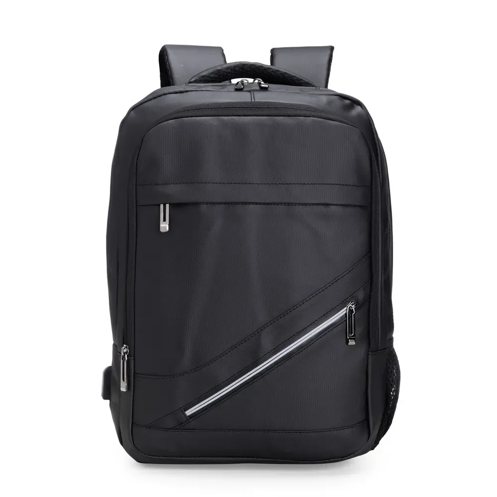 Mochila Couro Sintético 26L com USB personalizada em preto