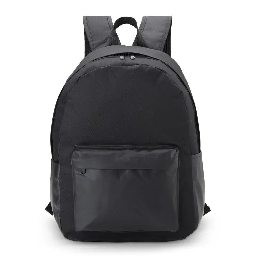 Mochila Nylon 23L com detalhes em couro sintético personalizada em preto