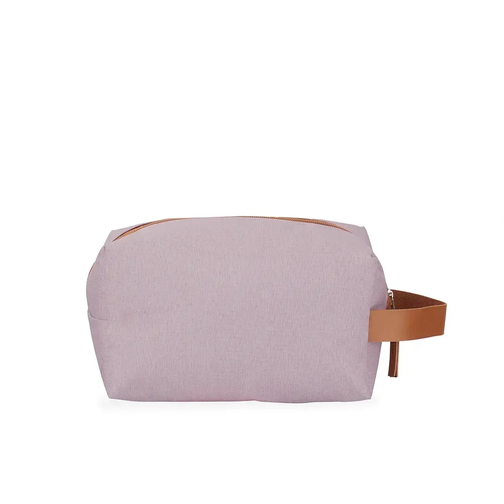 Nécessaire de Nylon com Puxador e Alça em Couro Sintético Personalizada, cor rosa