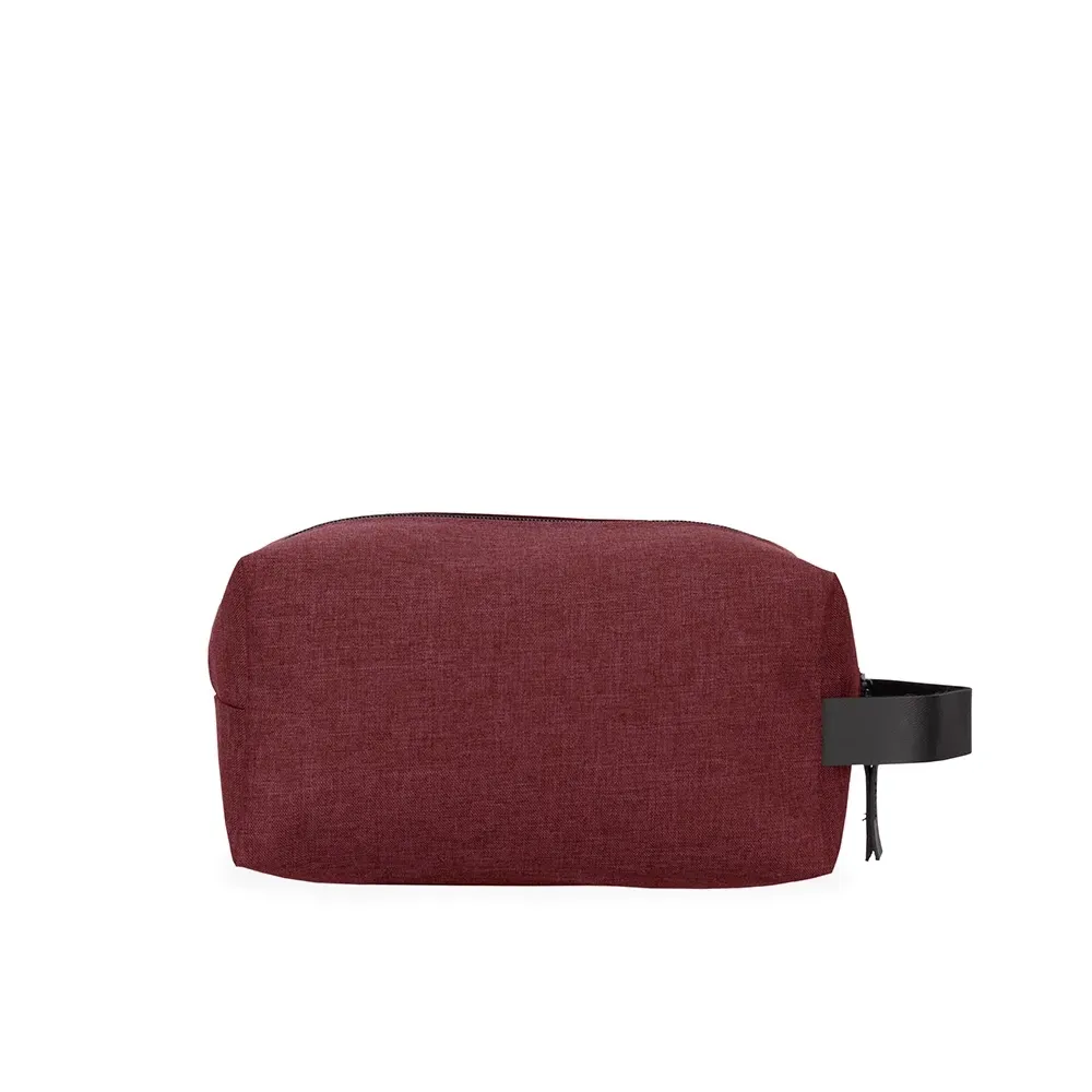 Nécessaire de Nylon com Puxador e Alça em Couro Sintético Personalizada, cor vermelho com preto