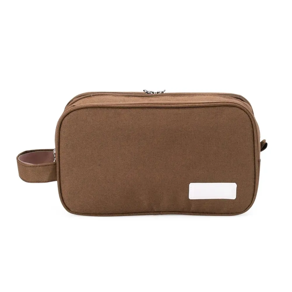 Necessaire personalizada de poliéster com 3 compartimentos e chaveiro, cor marrom