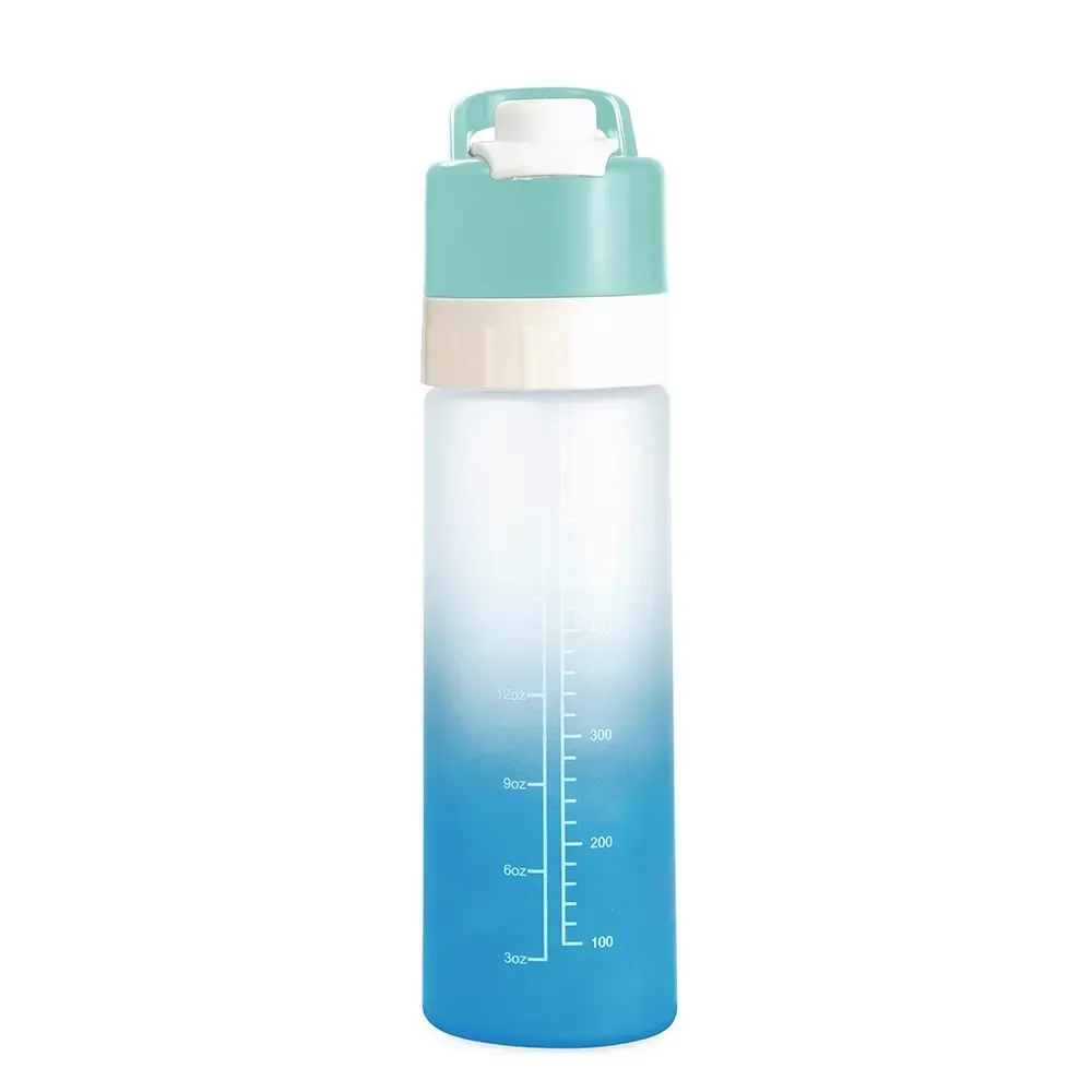 Squeeze borrifador plástico 650ml com marcação de volume azul
