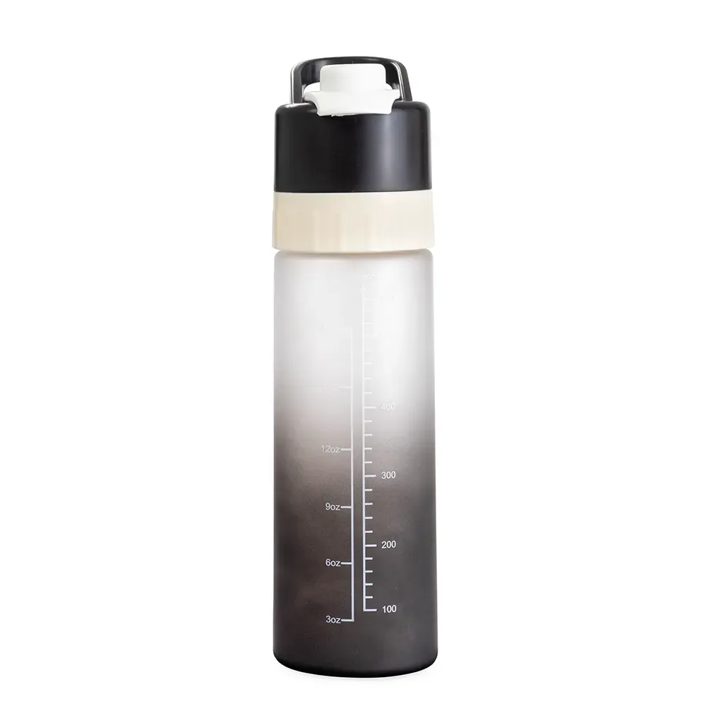 Squeeze borrifador plástico 650ml com marcação de volume preto